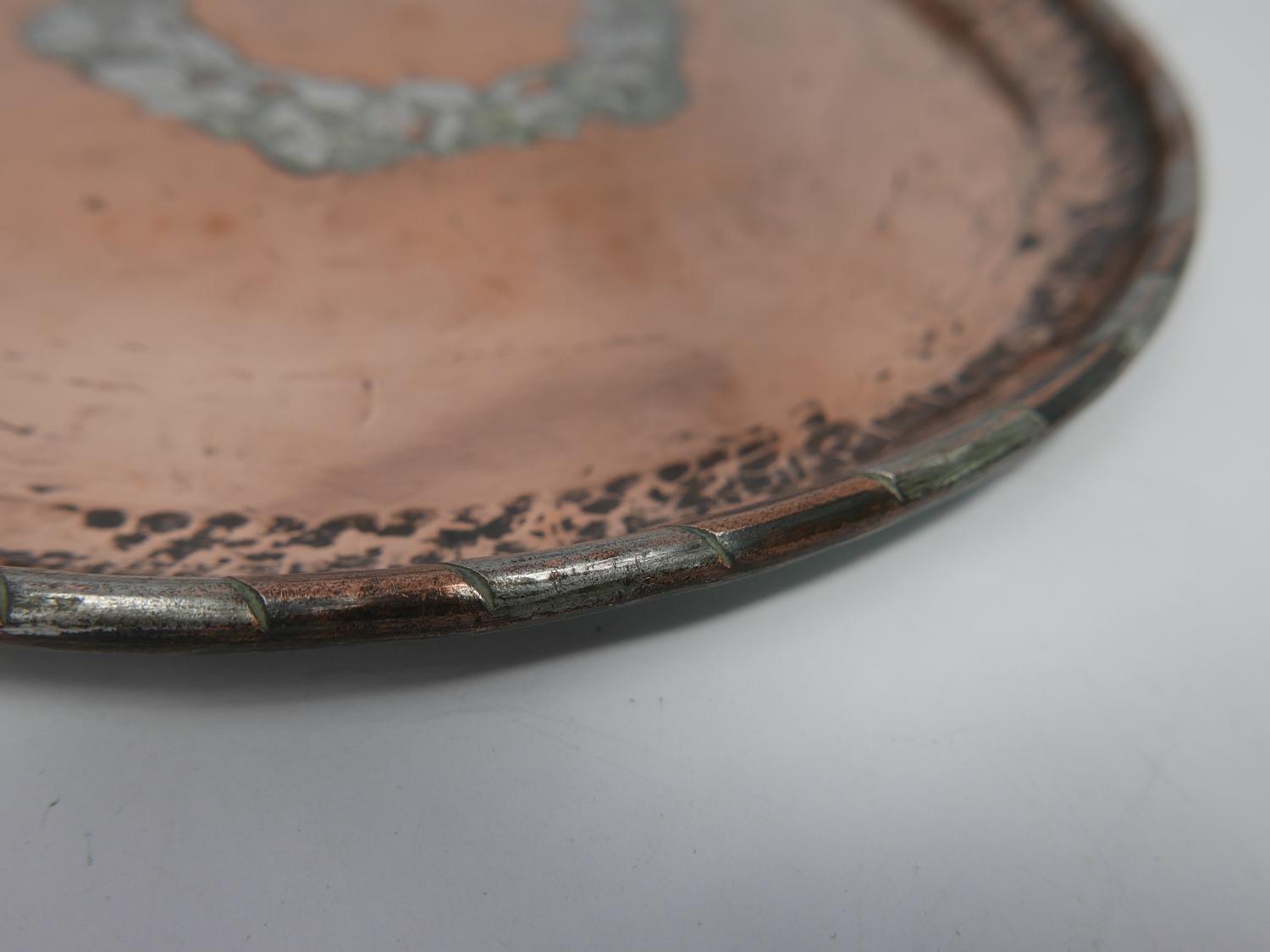 An Arts and Crafts copper and pewter circular tray by Hugh Wallis (1871-1943, Cheshire) decorated - Image 3 of 3