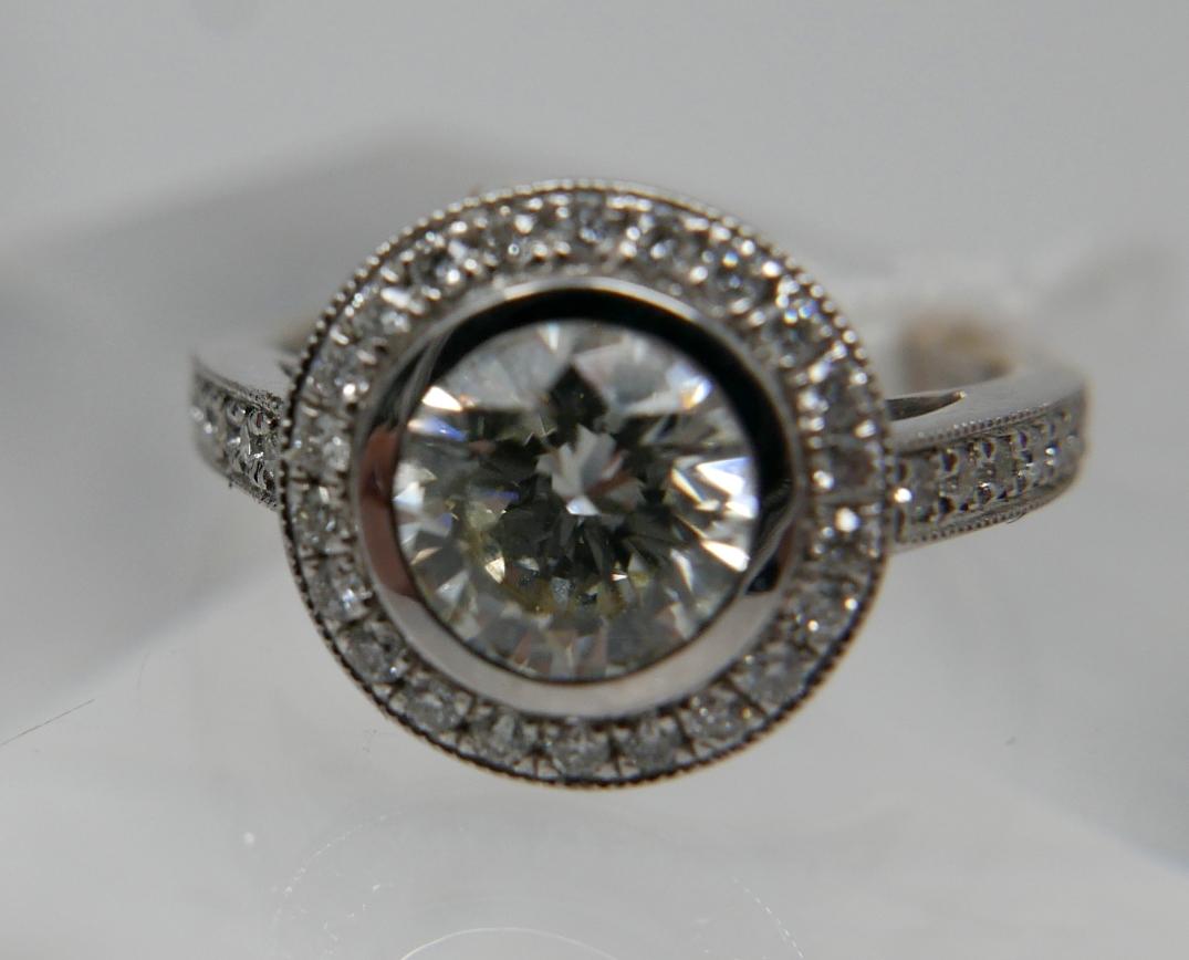 An 18ct white gold, diamond solitaire ring (1.41 carats total) with EDR certificate diamond - Image 9 of 9