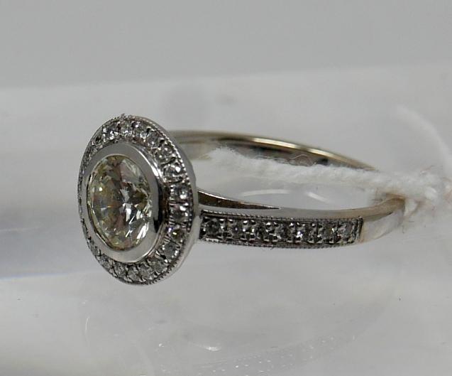 An 18ct white gold, diamond solitaire ring (1.41 carats total) with EDR certificate diamond - Image 8 of 9