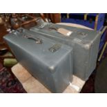 Two vintage Globe trotter suitcases (2)