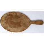 A Robert Thompson 'Mouseman' oak chopping board, 37 x 18cm