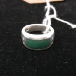 A boxed, designer Stephen Einhorn 9ct sterling silver diamond and malachite ring, size: Q, 16.4g.