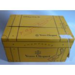 A box of 6 Veuve Clicquot brut champagne