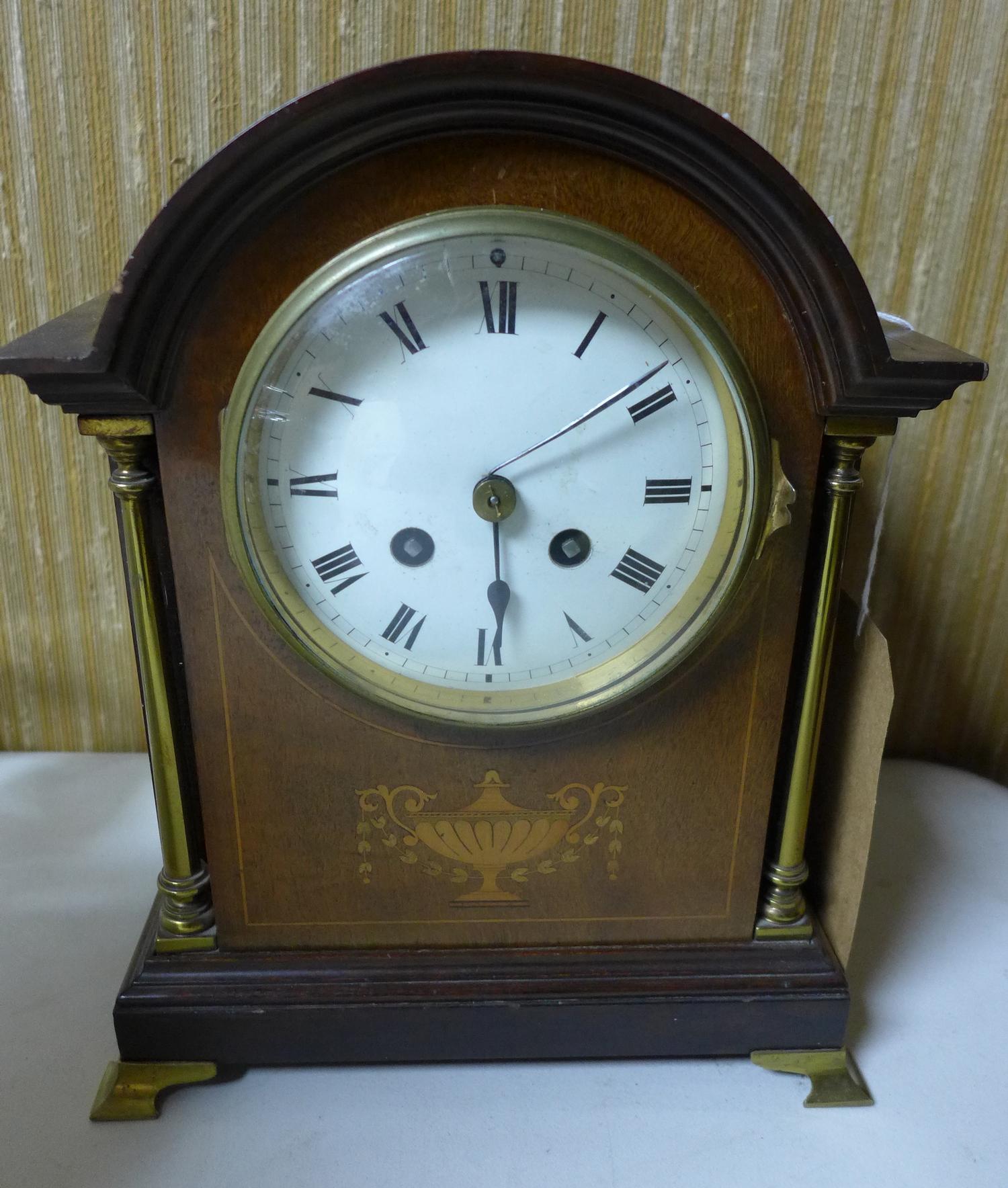 An Edwardian inlaid mahogany mantle clock with French movement, H.28 W.23 D.15cm