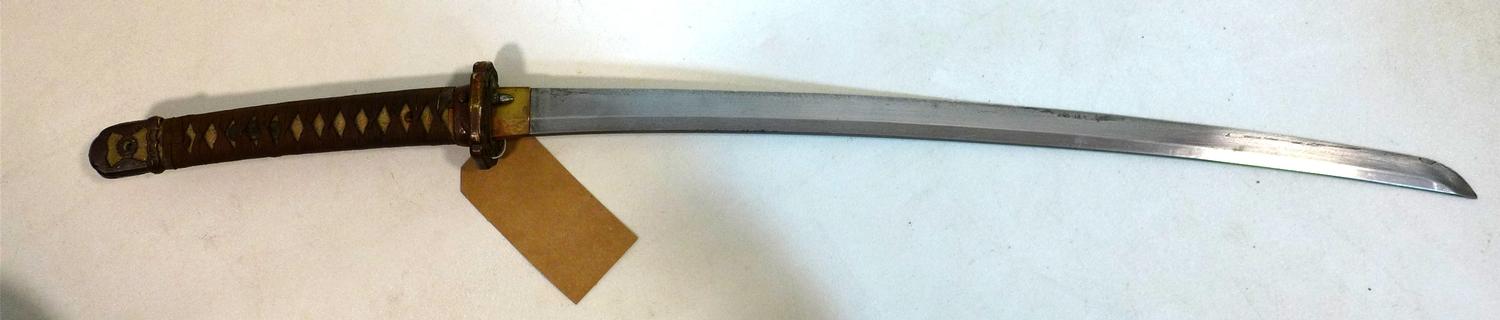 A Japanese WWII Army Officer?s Sword Katana, signed on the tang under handle with Seki mark, blade - Image 4 of 7