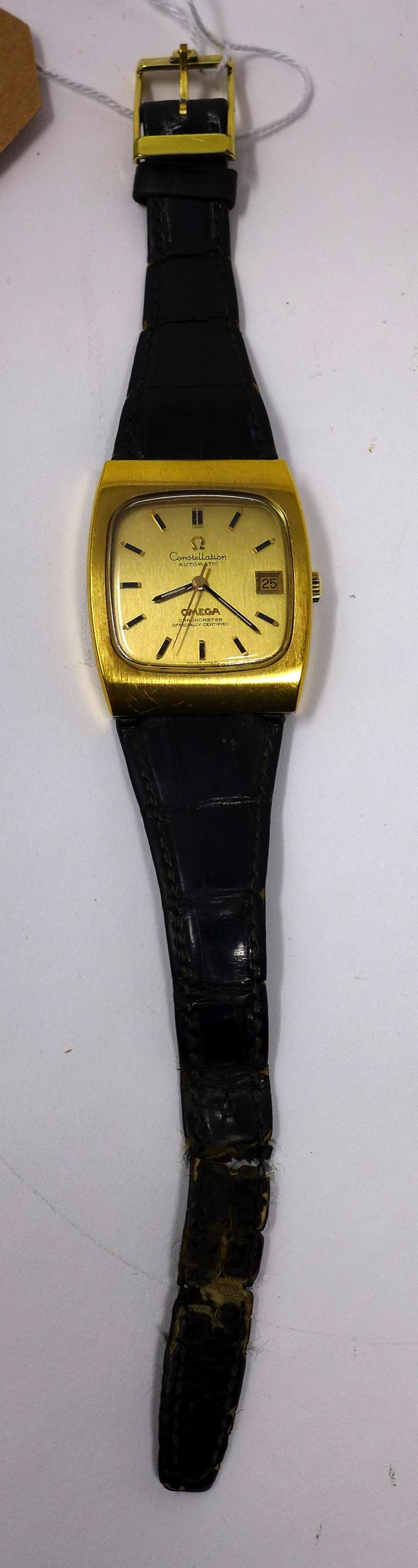 An Omega Constellation automatic chronometer wristwatch, gilt dial with baton markers and date - Image 2 of 3