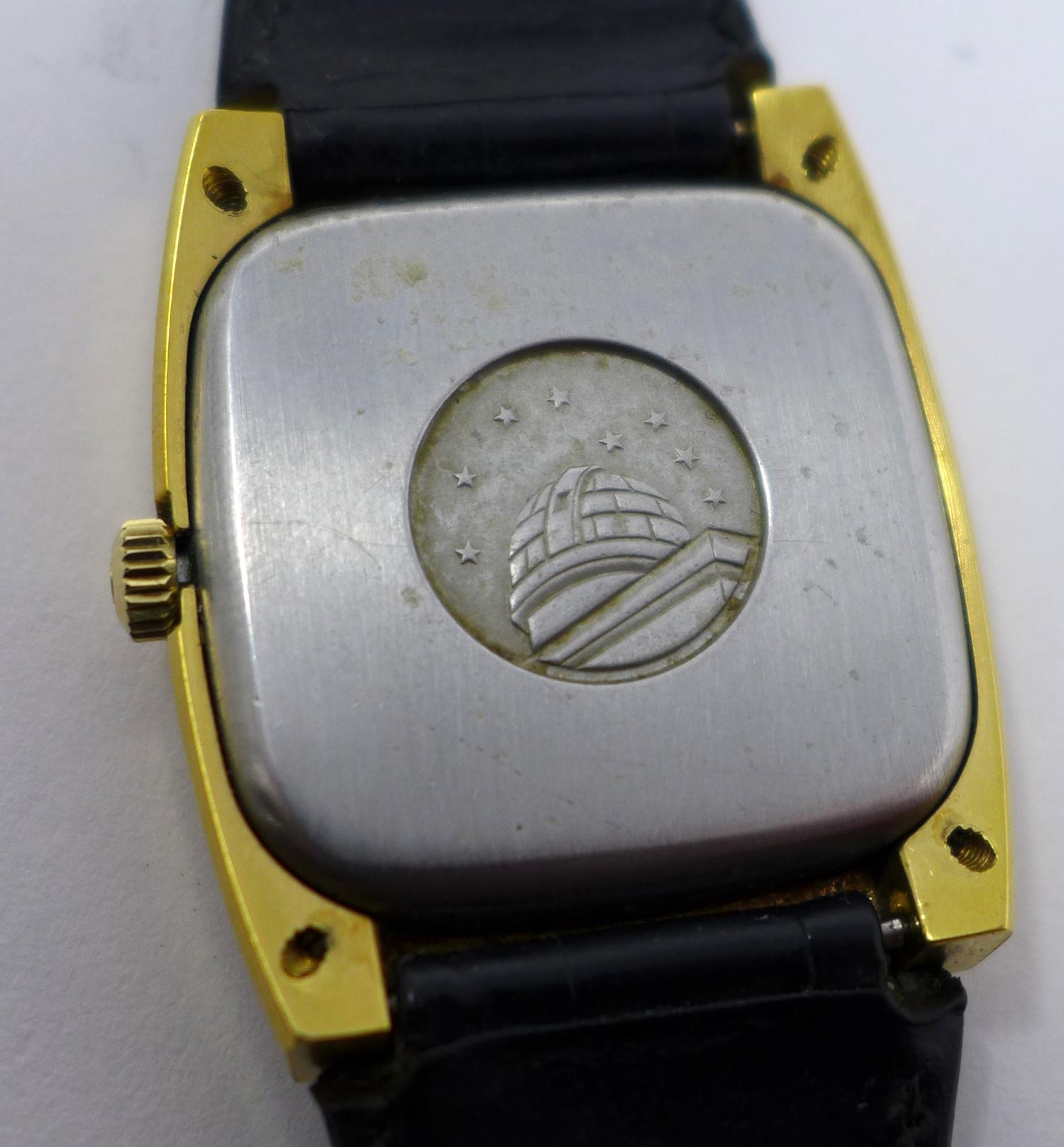 An Omega Constellation automatic chronometer wristwatch, gilt dial with baton markers and date - Image 3 of 3