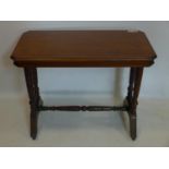 A Victorian mahogany side table, H.72 W.90 D.45cm