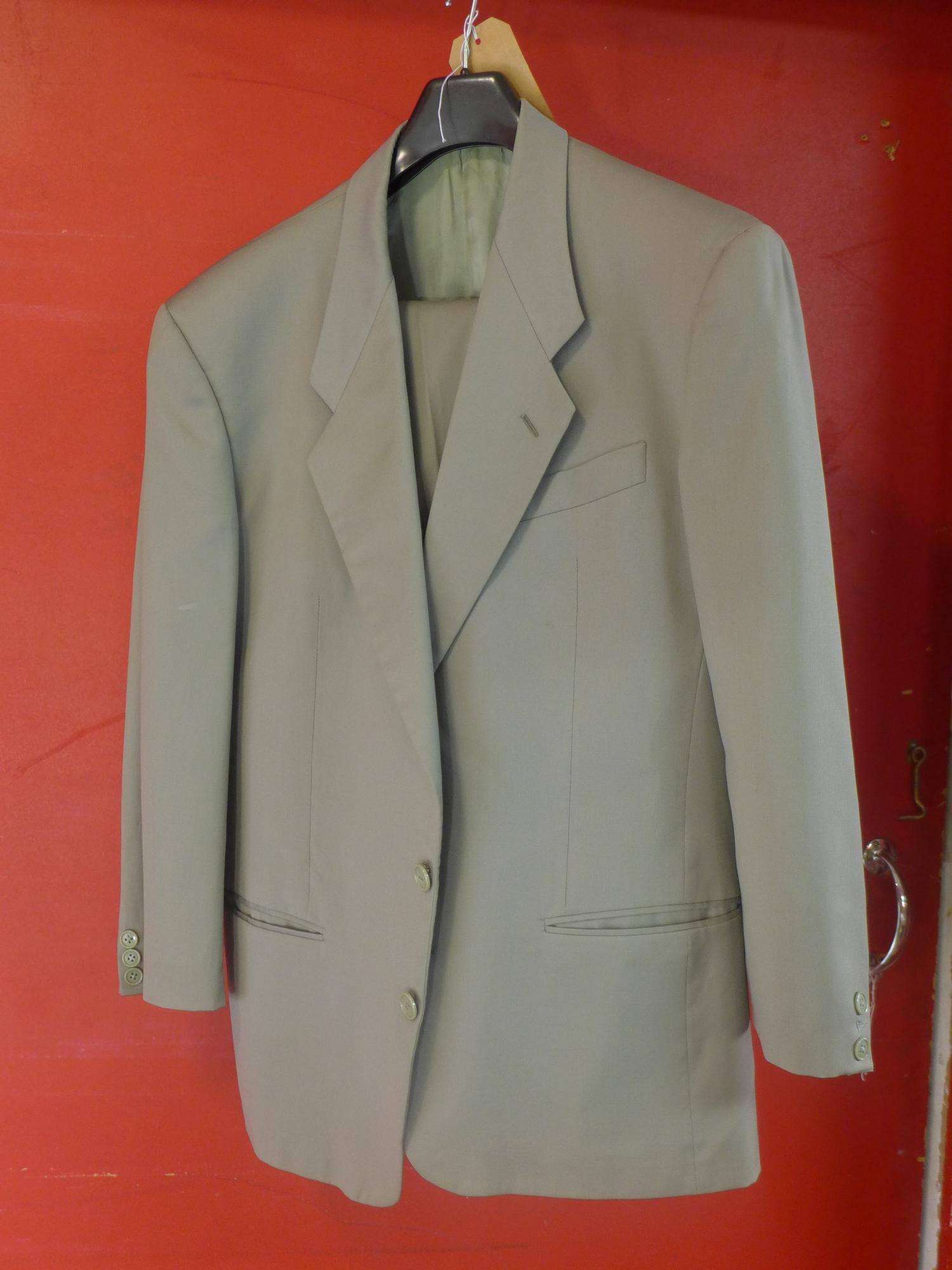 A Giorgio Armani Le Collezioni gentleman's grey woollen suit