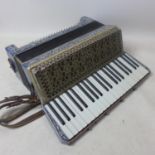 A vintage Italian 'Frontalini' accordion with carry case