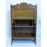 An early 20th century oak bureau bookcase, H.121 W.70 D.36cm