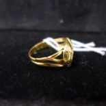 An 18ct yellow gold, mid-Victorian, double-headed snake ring set with 4 rubies and 2 diamonds, size: