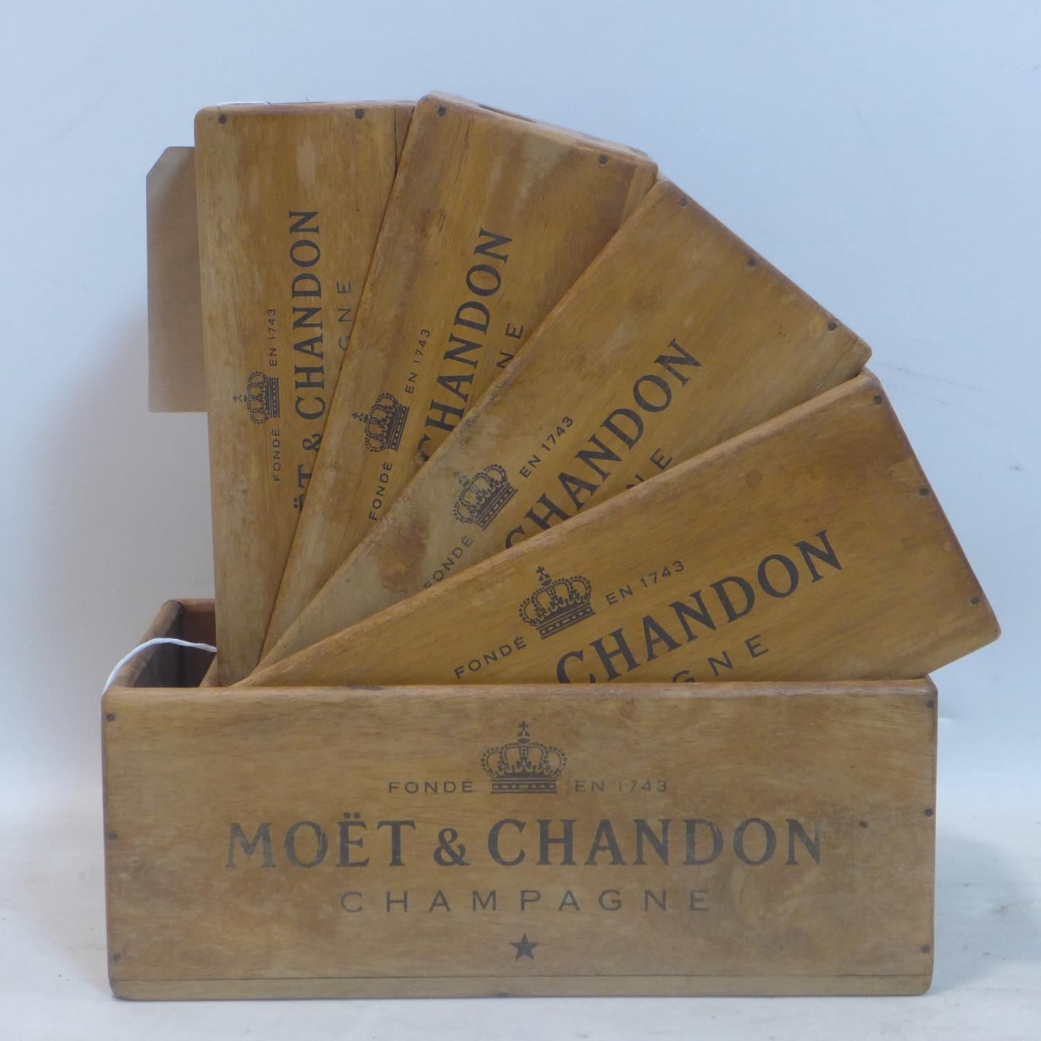 A set of 5 graduating wooden boxes, marked Moet & Chandon, H.14 WW.36 D.23cm (largest) (5) - Image 2 of 3