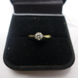 A boxed 9ct yellow gold diamond solitaire ring of 0.25 carats, Size: M, 2.6g