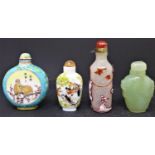 A collection of four 20th century Chinese snuff bottles, H.9cm (largest)