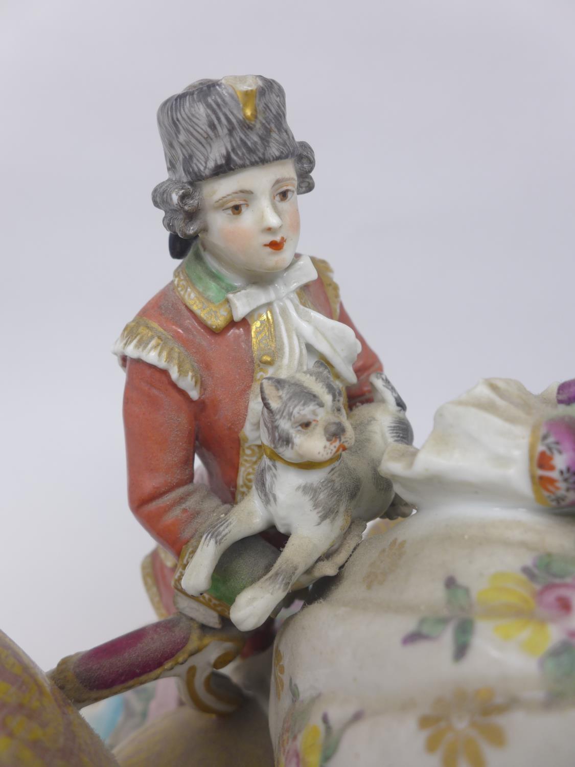 A late 18th/early 19th century Chelsea porcelain figural group, with gold anchor mark to verso, - Image 9 of 11