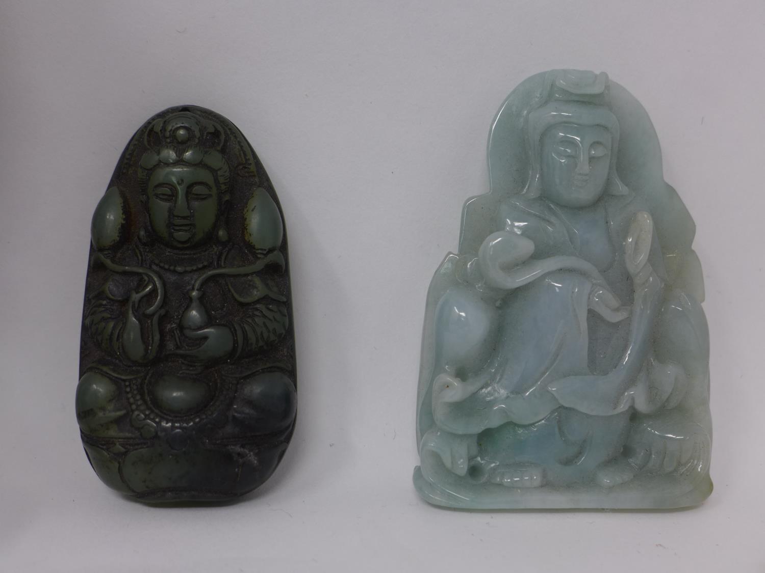A collection of Chinese items to include 2 jade carvings and 2 soapstone carvings - Image 2 of 2