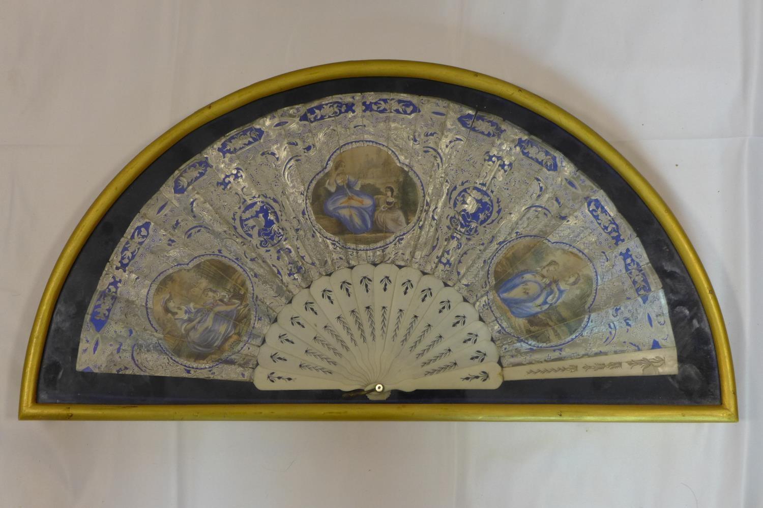 Four antique hand painted fans to include After Rowland example with painted 'F' and crown to - Image 5 of 6