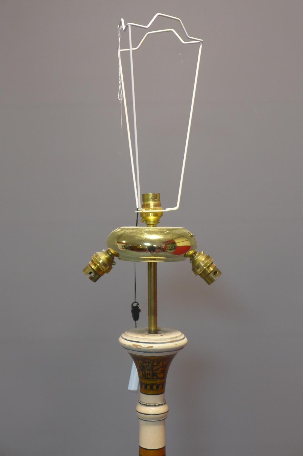 An Italian standard lamp, on stepped circular base, H.170cm - Image 4 of 4