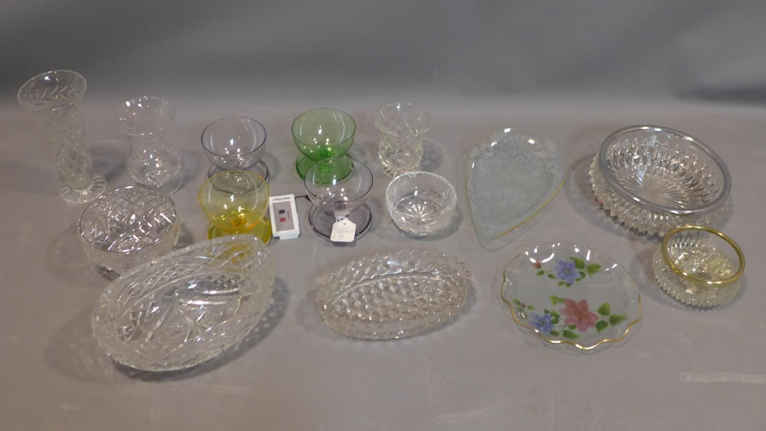 A mixed collection of glassware and crystal, to include four glasses, crystal dish, crystal vase,