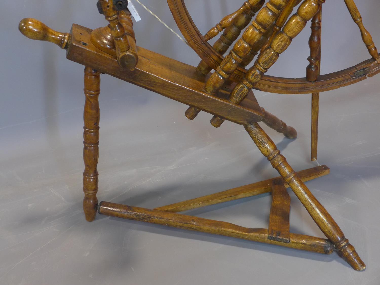 20th century Scandinavian spinning wheel (working) - Image 4 of 4