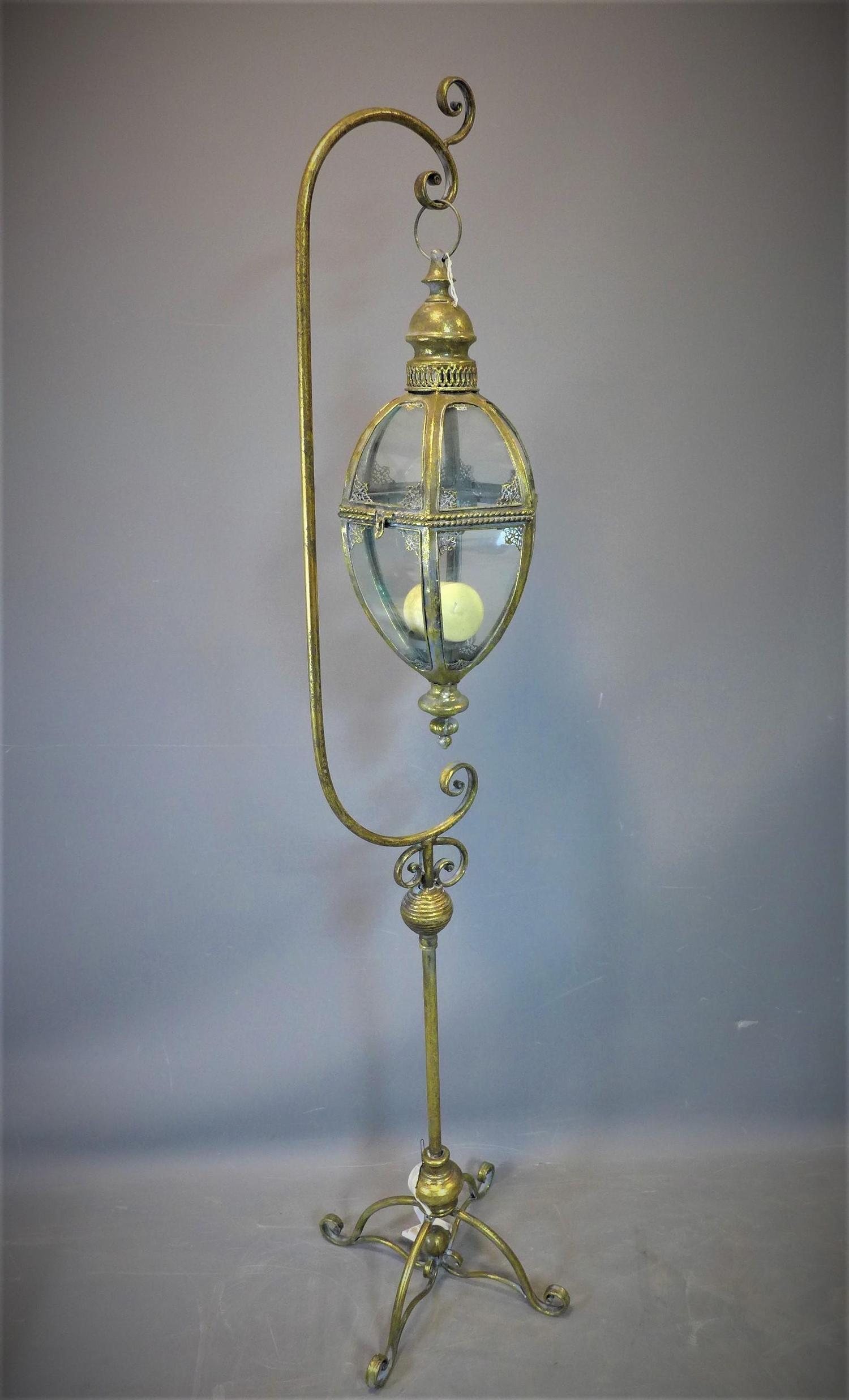 Bowl Candleholders with stand, brass and glass, 20th century