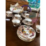 A collection of Royal Crown Derby 'Olde Avesbury' English bone china, to include tureen and cover, 6