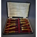 Alexander Clark & Co. knives and forks set in their original box, steel and deer horn, early 20th