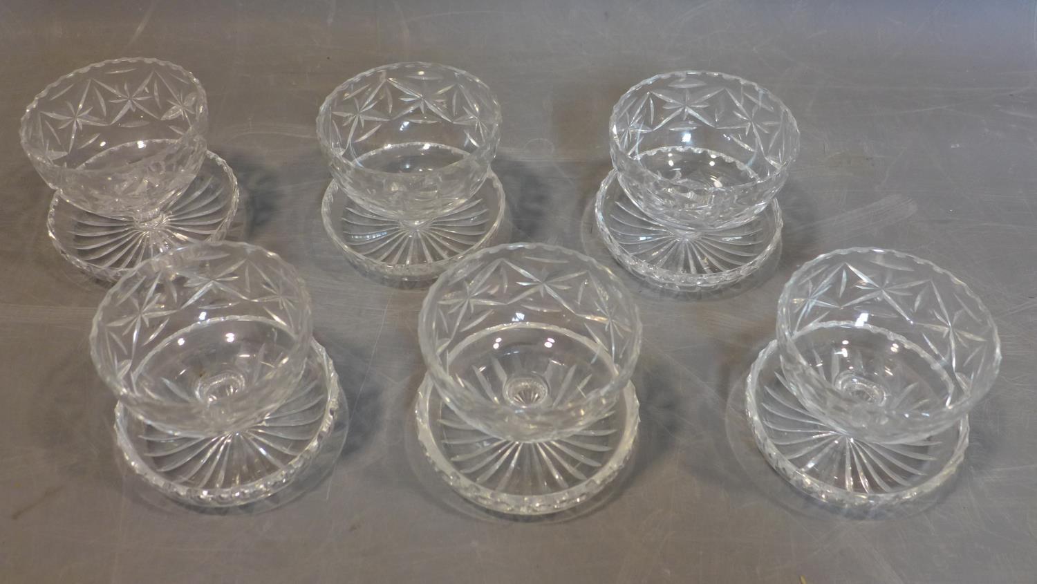 A set of six ice cream dessert and fruit salad bowls, 1950's - Image 2 of 2