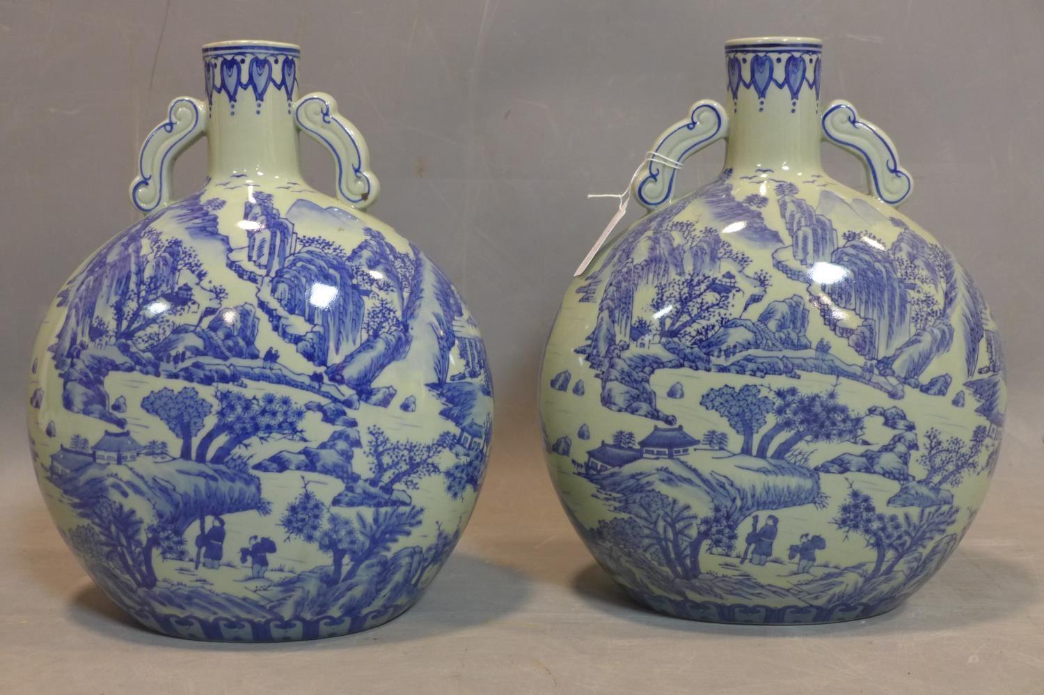 A pair of contemporary blue and white Chinese flasks - Image 2 of 3