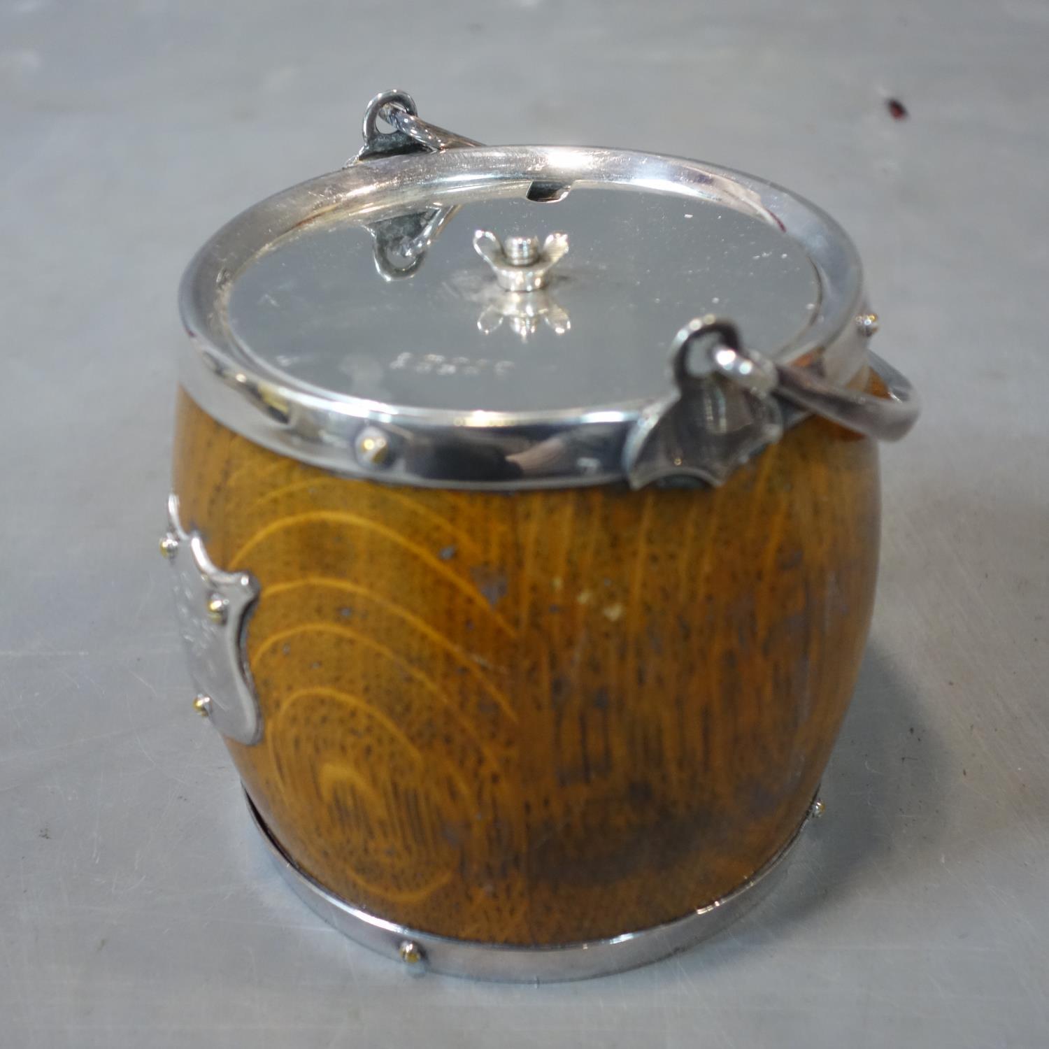 A group of silver plate items including a tea pot, a fruit basket and an ice bucket - Image 3 of 5