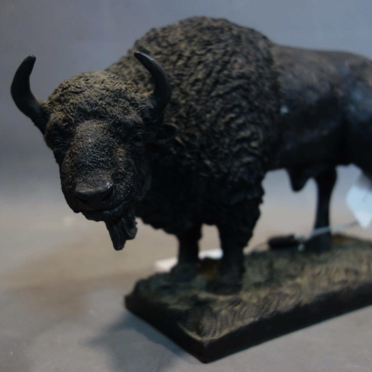 A resin sculpture of a bison by Minerva fine arts, H.21 W.30 D.12cm - Image 3 of 3