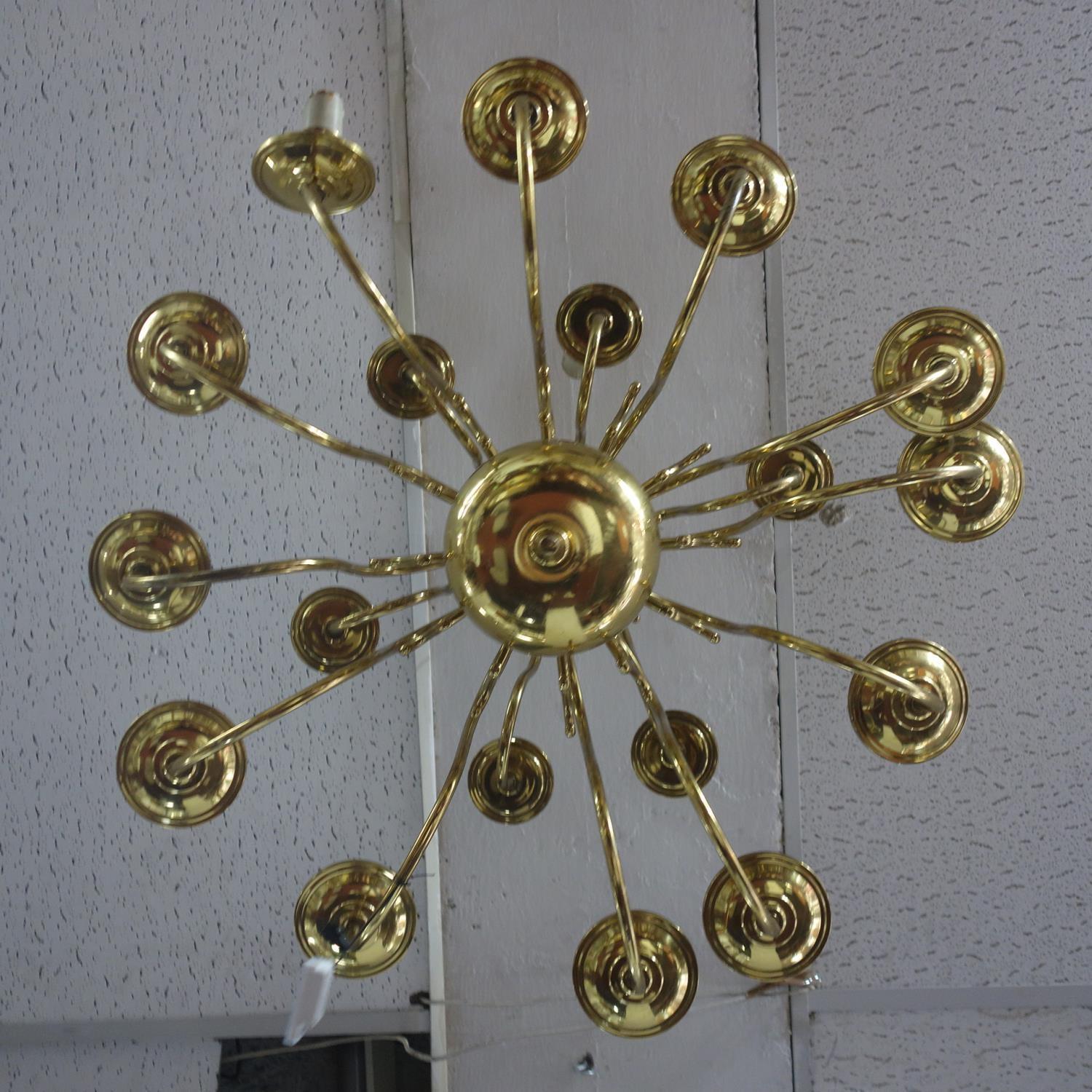 A pair of 18th century style Dutch 18 branch chandeliers - Image 3 of 4