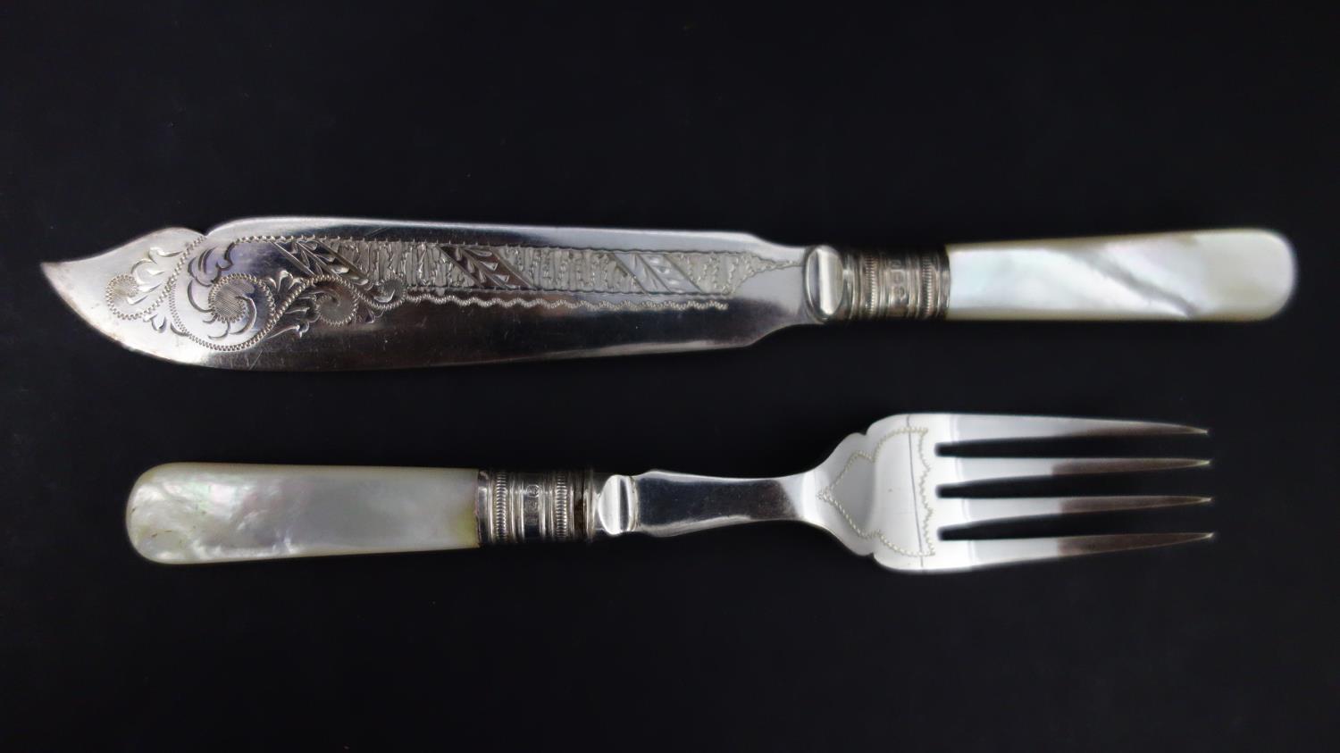 A set of 12 late 19th/early 20th century silver plated fish knives and forks, with mother of pearl - Image 2 of 3