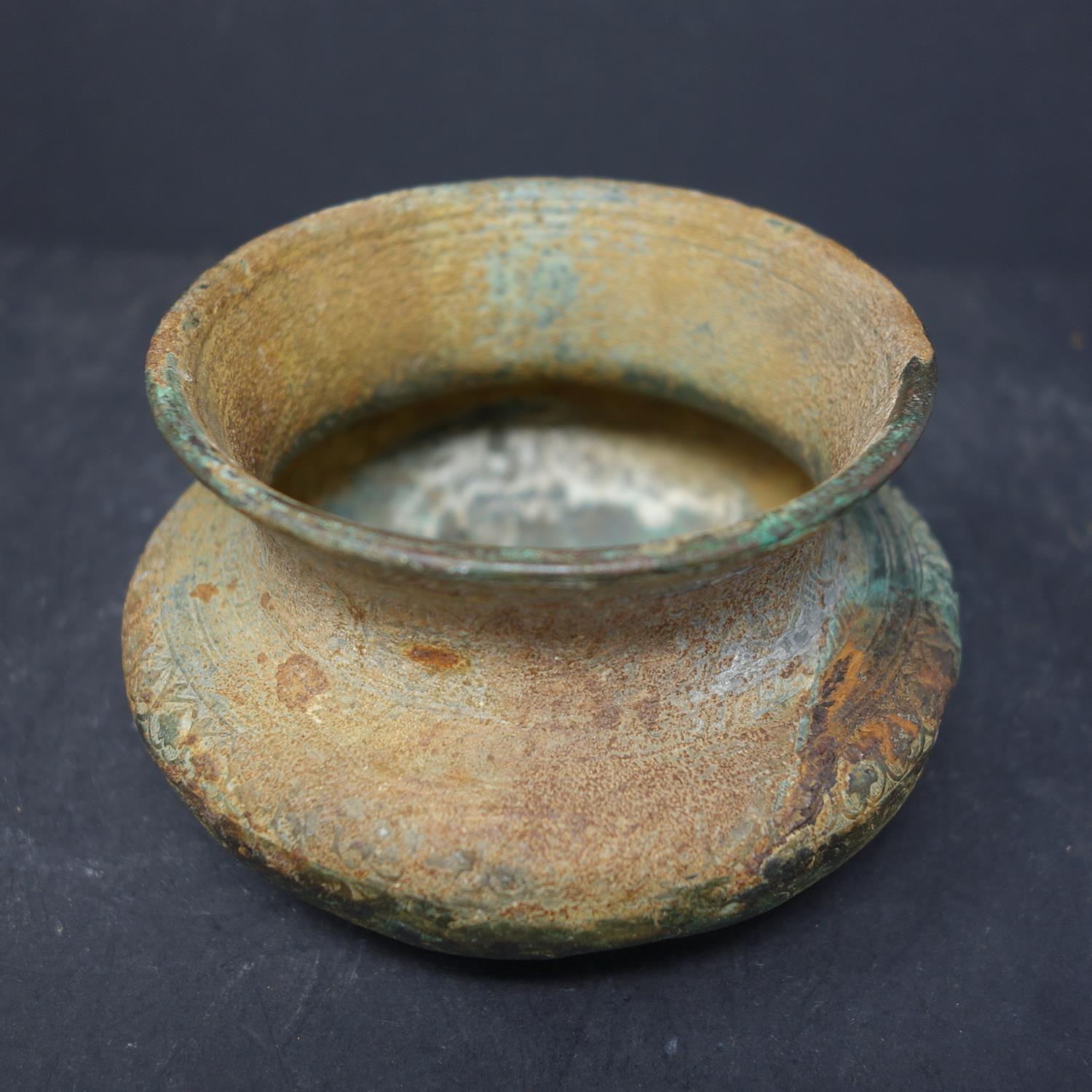 Two Islamic Khorasan bronze calligraphic bowls, Persia, each H.7, diam. 6 cm, 10th- 12th century AD - Image 3 of 3