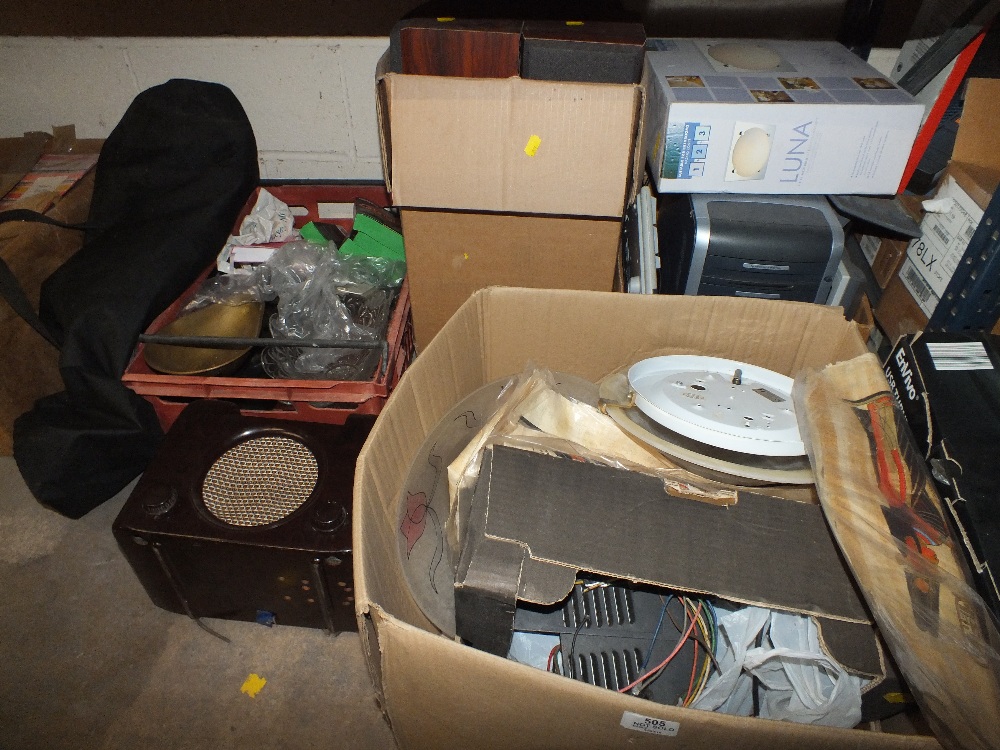 A QUANTITY OF MIXED ITEMS TO INCLUDE ELECTRICALS, SPEAKERS ETC