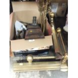 A BRASS FENDER TOGETHER WITH A BOX OF TREEN AND BRASSWARE TO INCLUDE BRASS FIRE IRONS, OAK BOOKSLIDE