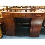 A MODERN PEDESTAL DESK W 101 CM