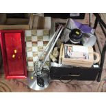 A QUANTITY OF ASSORTED HOUSEHOLD SUNDRIES TO INCLUDE AN ONYX CHESS BOARD, MODERN ANGLE POISE LAMP,