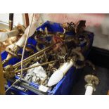 A QUANTITY OF VINTAGE BRASS CHANDELIERS ETC. A/F