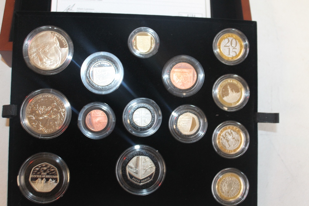 A ROYAL MINT 2015 PREMIUM PROOF SET - Image 2 of 3