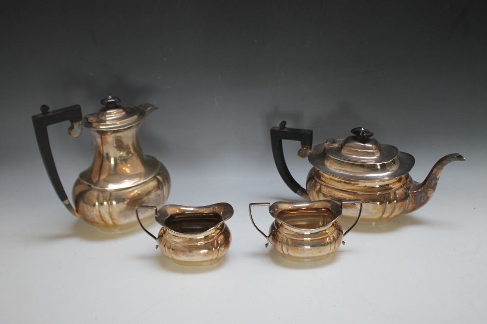 A HALLMARKED SILVER FOUR PIECE TEA SERVICE BY J B CHATTERLY AND SONS LTD - BIRMINGHAM 1970, approx