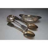 A COLLECTION OF HALLMARKED SILVER CONSISTING OF A PAIR OF TABLE SPOONS - LONDON 1848, a sauce