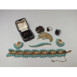 A VINTAGE 'TRIFARI' DEMI-PARURE COSTUME JEWELLERY SET, gilt metal and turquoise, all items signed to