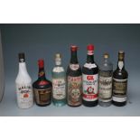 A SMALL SELECTION OF SPIRITS ETC TO INCLUDE 1 BOTTLE OF D'OLIVEIRAS VINHO MADEIRA, 2 bottles of