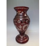 A 19TH CENTURY BOHEMIAN STYLE RUBY AND ETCHED GLASS VASE, H 26 cm