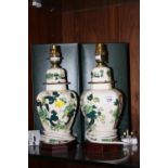 A PAIR OF BOXED MASONS CHARTROUSSE CERAMIC TABLE LAMPS