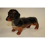 A BESWICK DAUCHAND DOG FIGURE