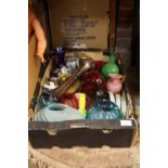 A BOX OF COLOURED STUDIO GLASSWARE TO INCLUDE MDINA EXAMPLES