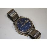 A GENTS SEIKO FIVE AUTOMATIC WRISTWATCH